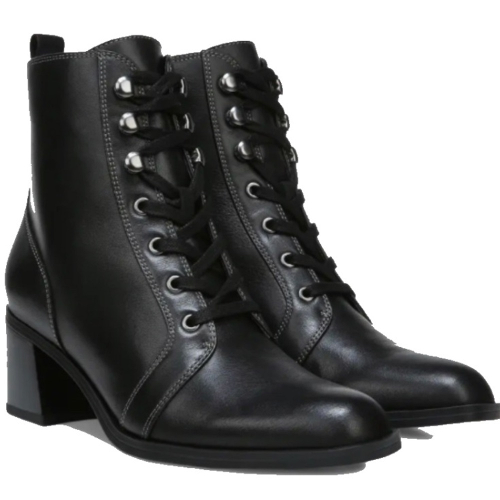 Naturalizer Heeled Sevilla Boots